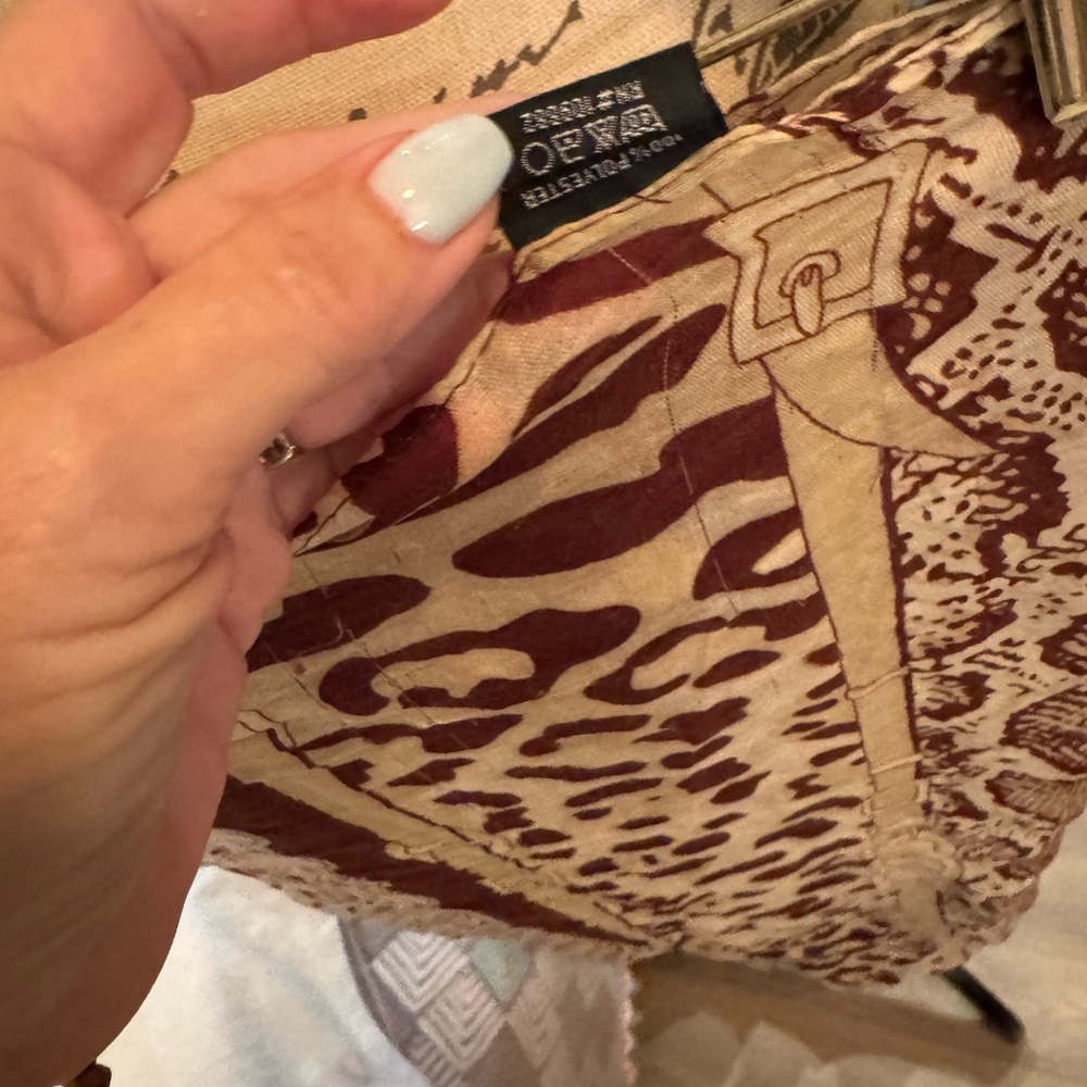 Animal Print Wrap Skirt like new sarong - Picture 3 of 4